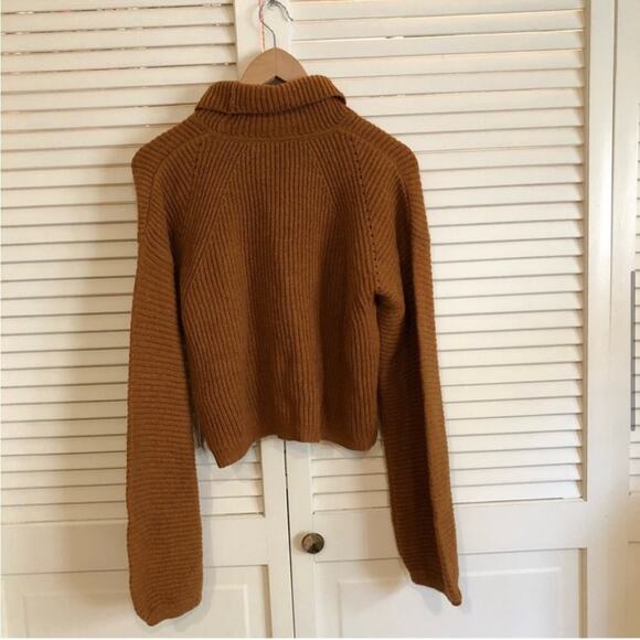 NWT AMUR Jaco Ribbed Turtleneck Sweater - Picture 5 of 9